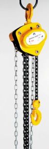 MH10 MANUAL CHAIN HOIST 1000KG CAPACITY C/W CERT.